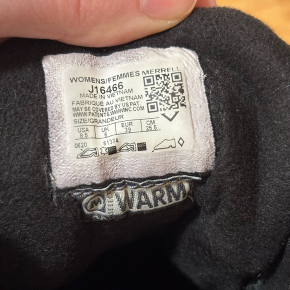 Merrell Winter Boots - Picture 5 of 6